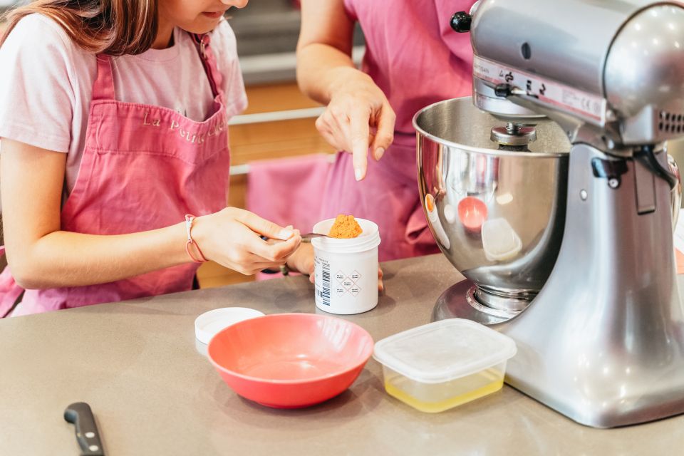 Paris: Macarons Cooking Class With Pâtisserie Chef Noémie - About the Parisian Macaron