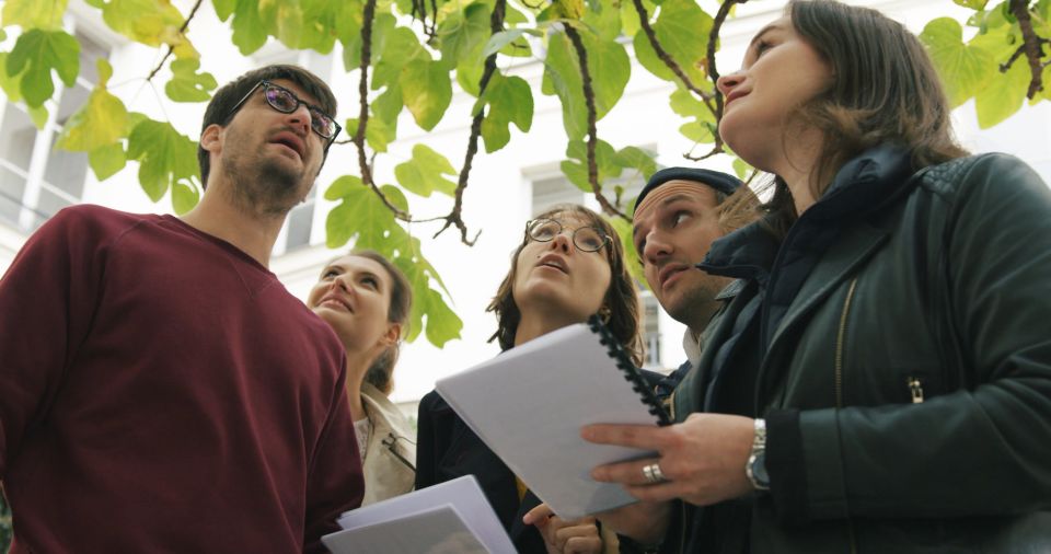 Paris: Outdoor Investigation Game in Montmartre - Iconic Montmartre Locations