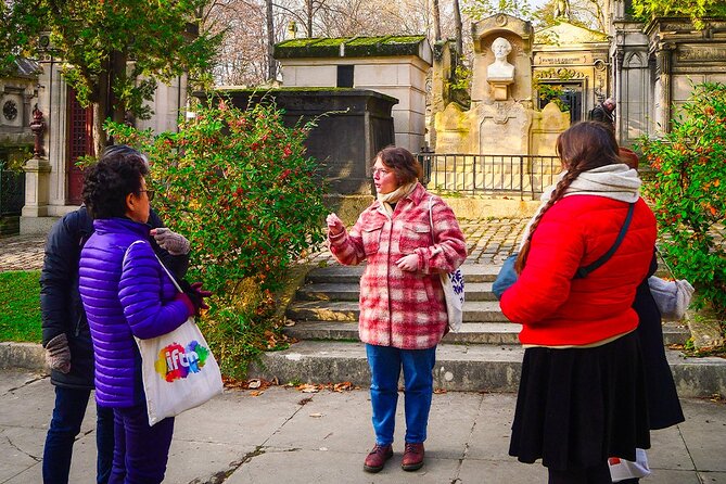 Paris Pere Lachaise Cemetery Small Group Guided Tour - Additional Details