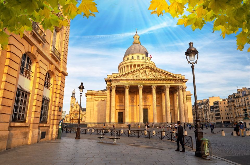 Paris: Private Guided Tour and Transfer to Airport - Captivating Beauty and Cultural Richness