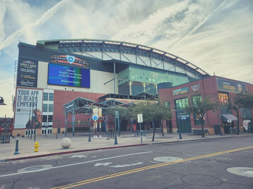 Phoenix: Arizona Diamondbacks Baseball Game Ticket - Concessions and Amenities