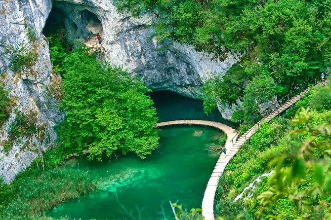 Plitvice Lakes Guided Tour With Entrance Ticket Included - Meeting Point Selection in Split