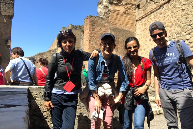 Pompeii Small Group With an Archaeologist and Skip the Line - Navigating the Skip-the-Line Tickets