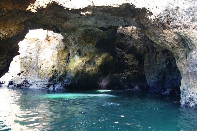 Ponta Da Piedade Costal Cruise and Caves-2h - Viewing Ancient Rock Formations