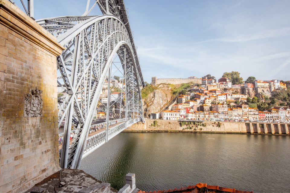 Porto: First Discovery Walk and Reading Walking Tour - Important Information