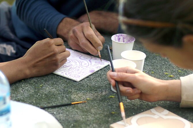 Porto Tile Painting Workshop in Artist Studio - Accessibility and Transportation