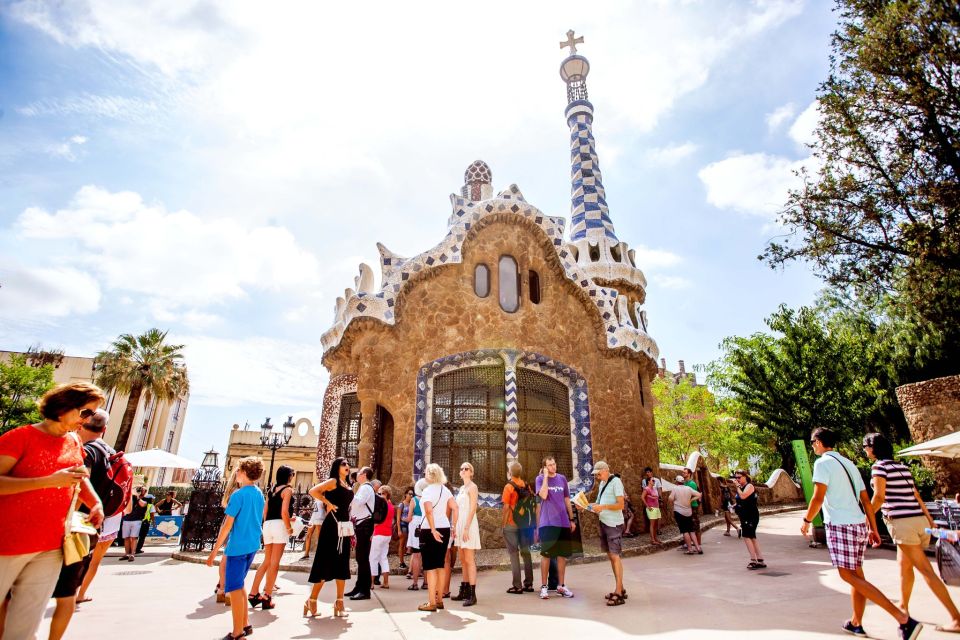 Private Barcelona Tour With Optional Skip-The-Line Tickets - Important Information for Travelers