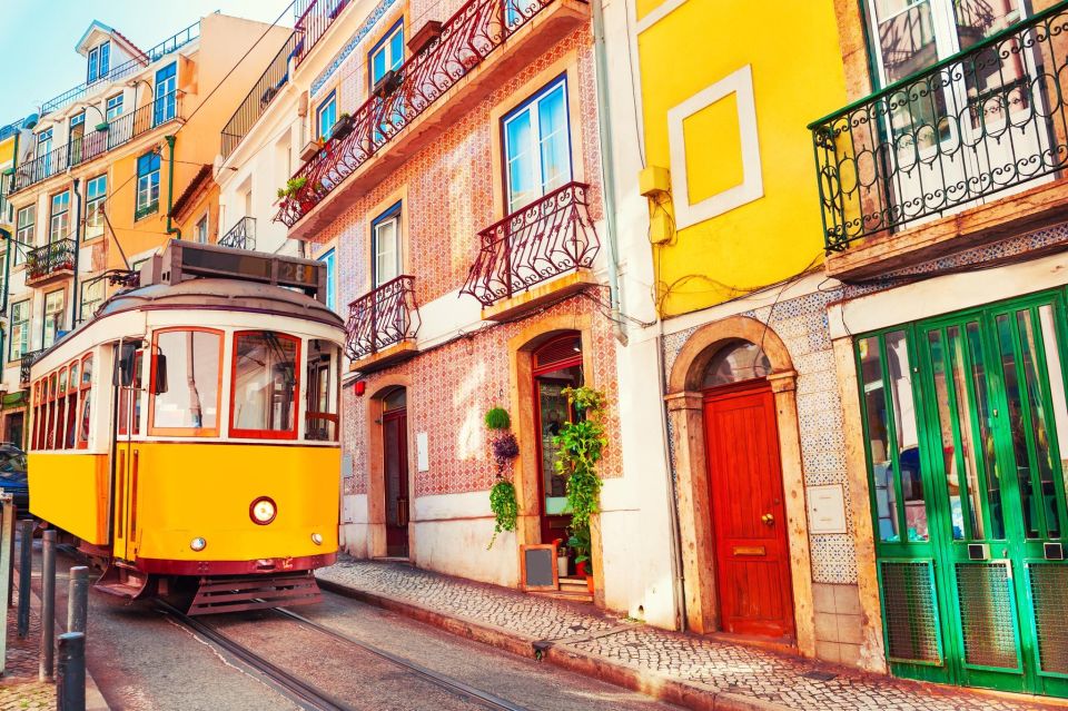 Private City Tour: Highlights of Lisbon - Historic Neighborhoods