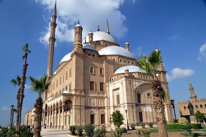 Private Day Tour to Coptic Cairo, Islamic Cairo and Bazaar - Visiting the Alabaster Mosque