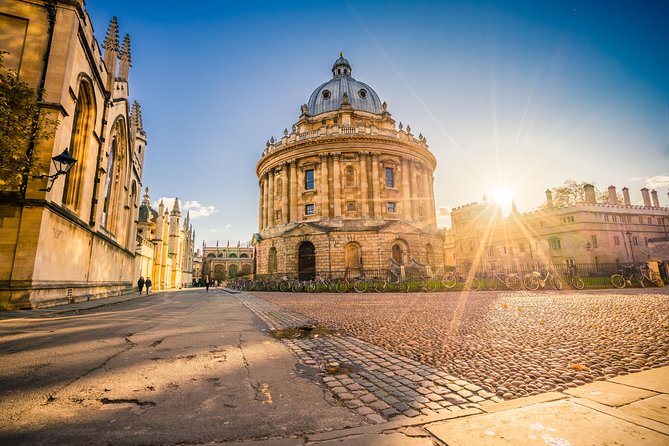 Private Day Tour to Oxford and The Cotswolds - Transportation and Inclusions