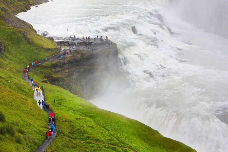 Private Golden Circle With Geysers & Waterfalls - Marveling at the Gullfoss Waterfall