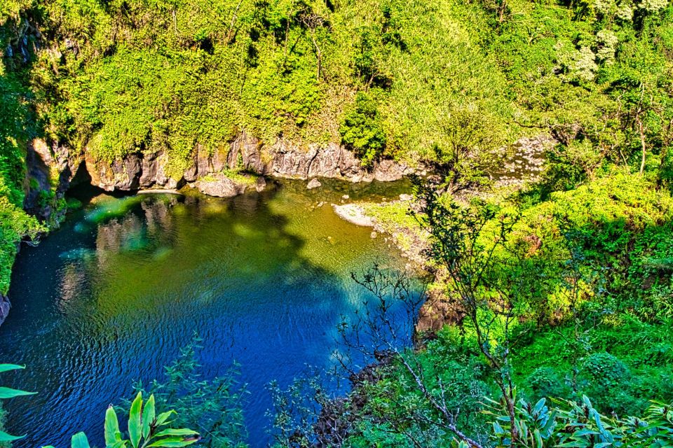 Private Road to Hana Tour - Full Day LARGE GROUP - Hotel Pick-up and Drop-off