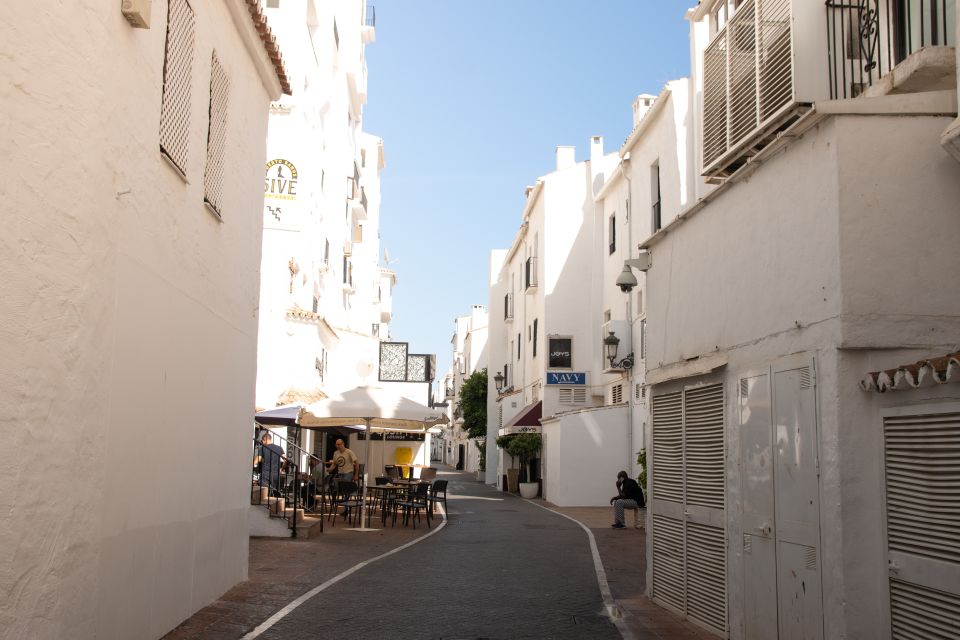 Private Tour of Mijas, Marbella and Puerto Banús - Transport and Logistics