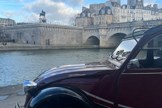 Private Tour Paris Little-Known Places 2 Hours in Citroën 2CV - Discovering Off-Beat Locations