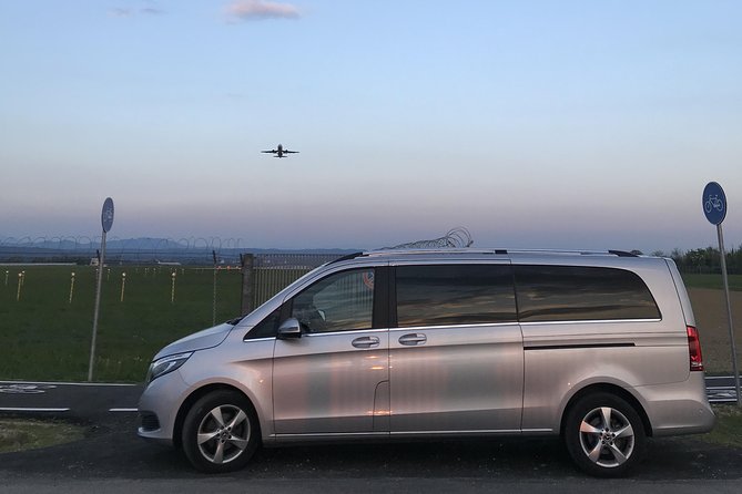 Private Transfer From Trieste to Venice Airport / Venice City - Meeting Point and Pickup Process