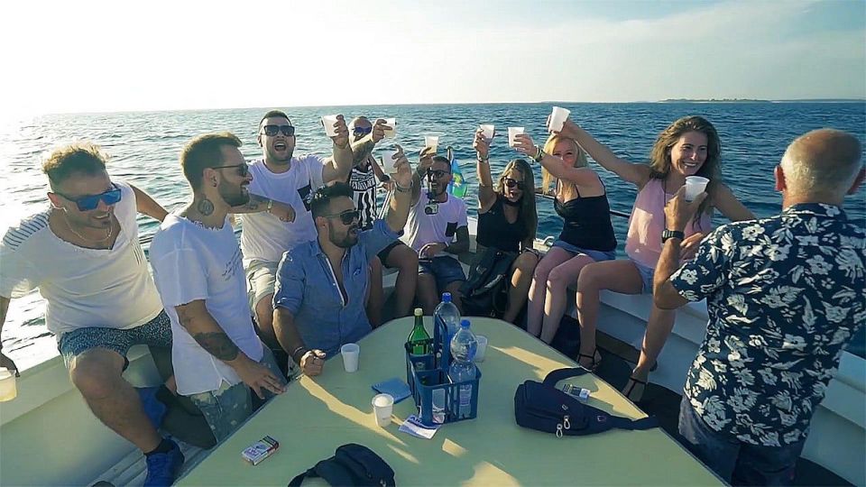 Pula:FANTASTIC DOLPHIN SUNSET TOUR,DINNER & DRINKS( BRIJUNI) - Inclusions