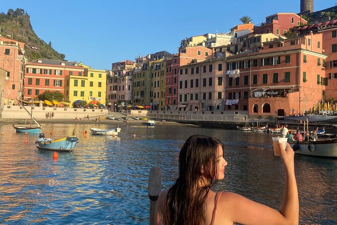 Relaxing Boat Tour With Aperitif in Cinque Terre - Inclusions and Amenities