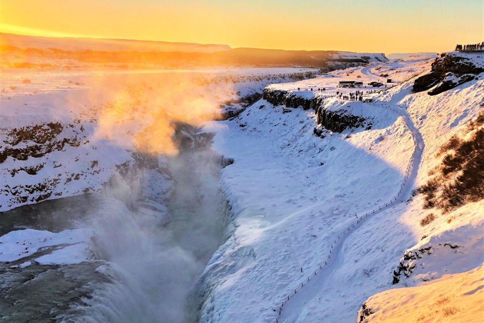 Reykjavik: Golden Circle and Blue Lagoon Tour With Transfers - Geysir and Strokkur