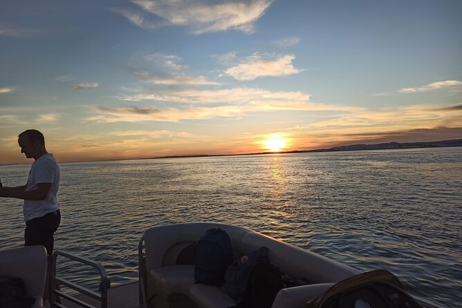 Ria Formosa Catamaran Sunset Islands Tour From Faro - Exploring Farol Island