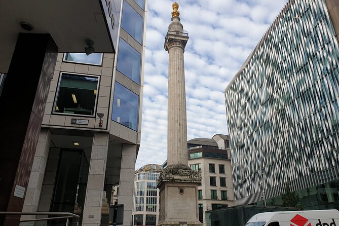 Roman Ruins to Blitz Bombings: A Walking Tour of Londons Fiery History - Shadows of Fleet Street