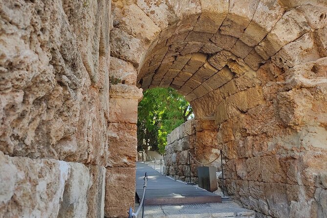 Roman Theatre and Alcazaba of Málaga Tour - Background