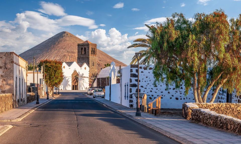 Romantic Fuerteventura Stroll: Historic Sites & Seaside Walk - Discovering Playa De Los Pozos O Playa Chica