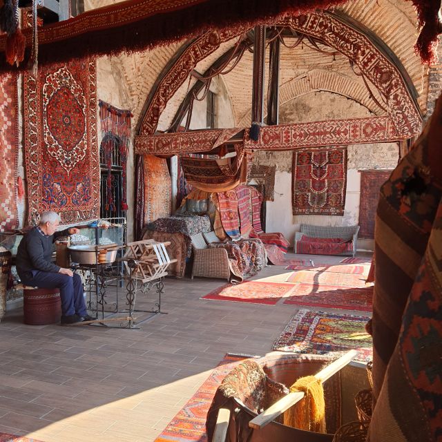 Rug Shopping Tour With Expert Grand Bazaar - Tour Availability