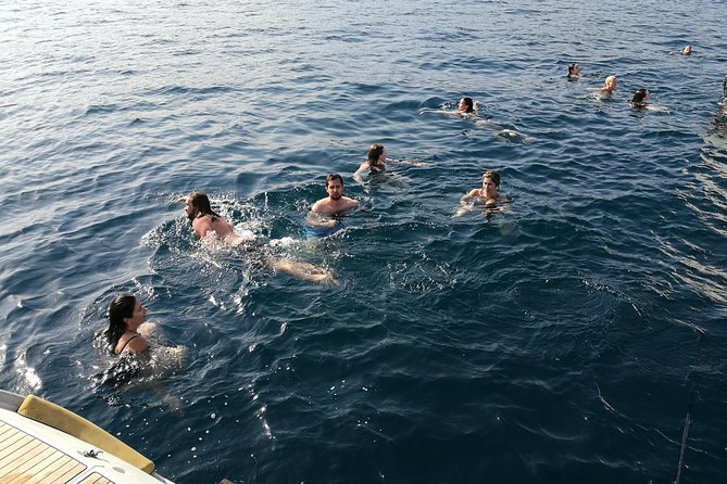 Sailing to Cyclops Islands Group Tour - Included Refreshments