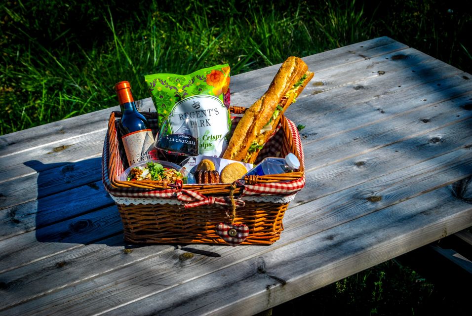 Saint-Emilion: Grand Cru Classified Guided Winery Visit & Picnic - Panoramic Estate Views