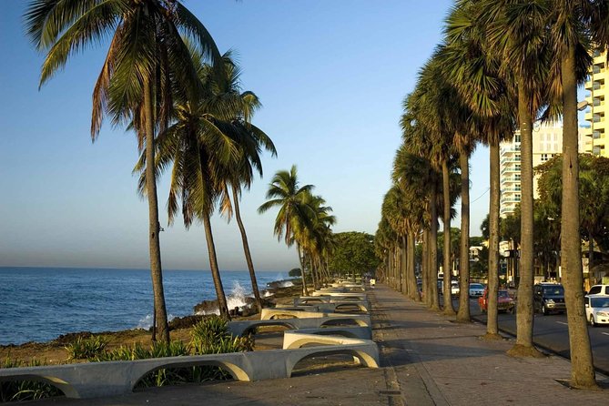 Santo Domingo City Tour: History of the Caribbean - Three Eyes (Tres Ojos) Park