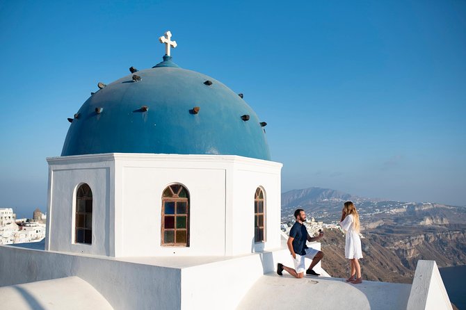 Santorini Walking Tour With a Personal Photographer - Cancellation Policy