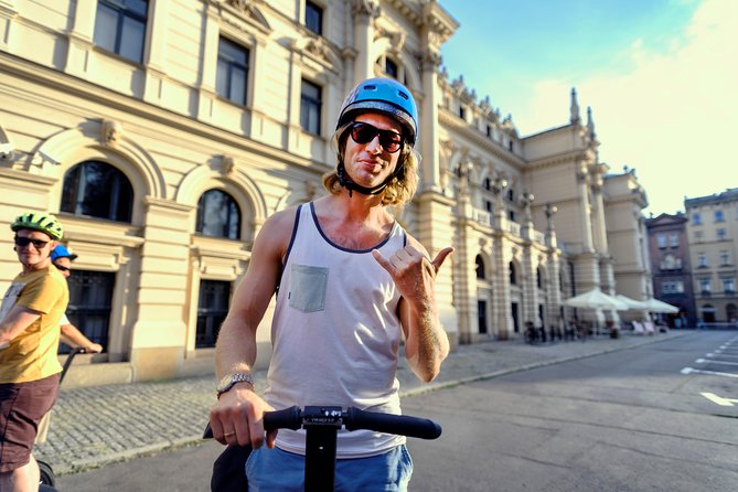 Segway Tour Warsaw: Old Town Tour - 1,5-Hour of Magic! - Segway Training and Safety