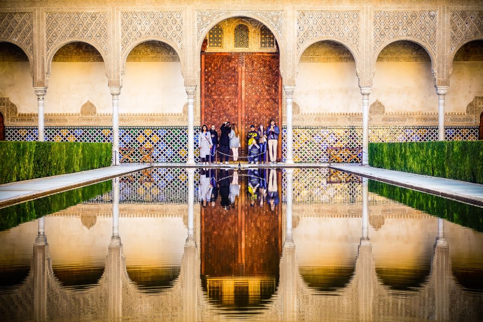 Seville: Alhambra Day Trip With Guide & Nasrid Palaces Entry - Wandering Generalife Gardens