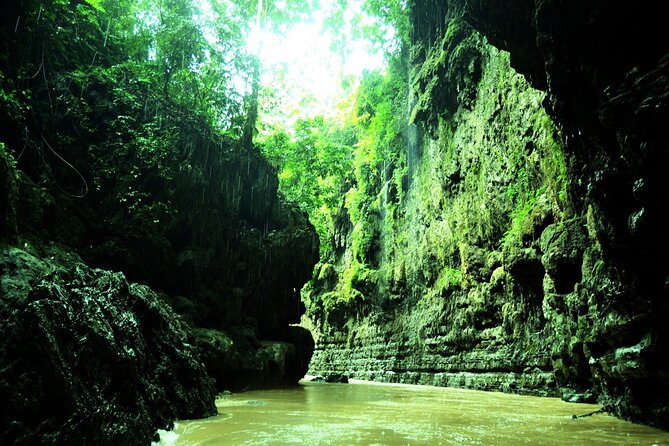 Side Green Canyon Boat Trip With Unlimited Drinks And Lunch - Pickup and Drop-off