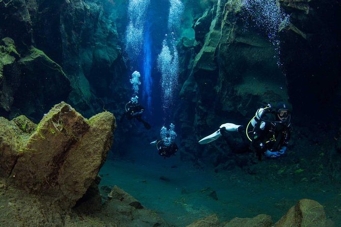 Silfra Fissure Freshwater Scuba Diving Tour From Reykjavik - Minimum Age and Certification Requirements