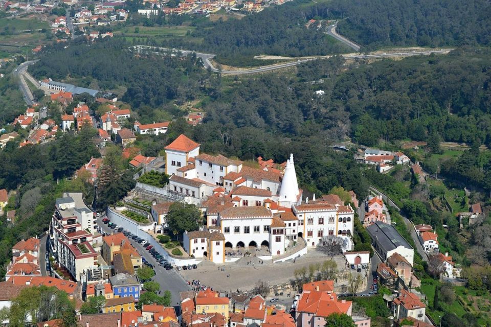 Sintra: Private Walking Tour (National Palace & Regaleira) - Highlights