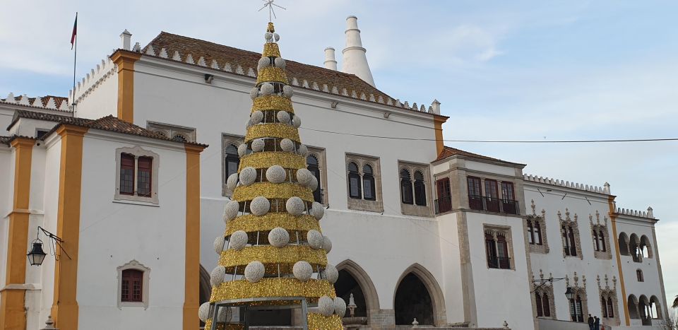 SINTRA WORLD HERITAGE-100% PRIVATE FULL DAY - Sintra National Palace