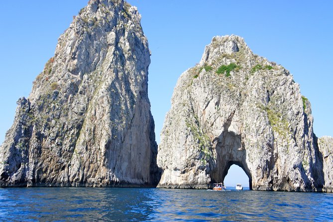 Small Group Capri Full Day Boat Tour From Positano With Drinks - Important Information