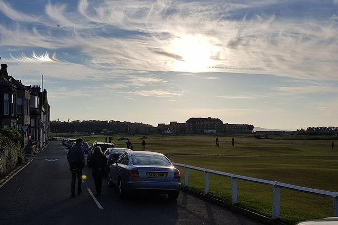 St Andrews Golf Oriented Heritage Tours - Town and Old Course - About the Guide