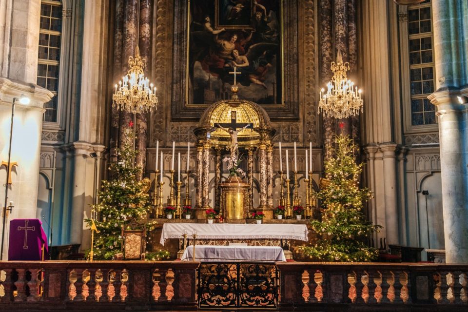 St Stephens Cathedral, Top Churches of Vienna Old Town Tour - Tour Highlights