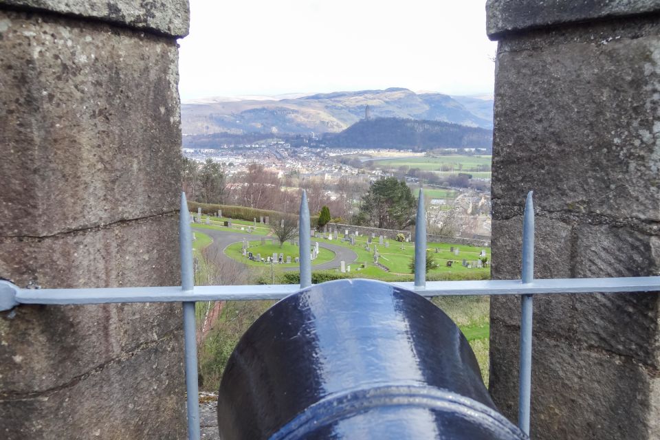 Stirling Castle, Loch Lomond & Whisky Tour From Edinburgh - Loch Lomond: Scenic Lakeside