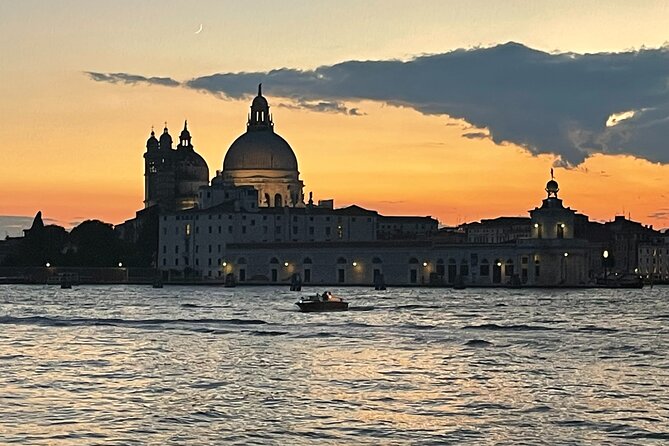 Sunset Jazz Cruise With Aperitivo in the Venice Lagoon - Additional Information About the Tour