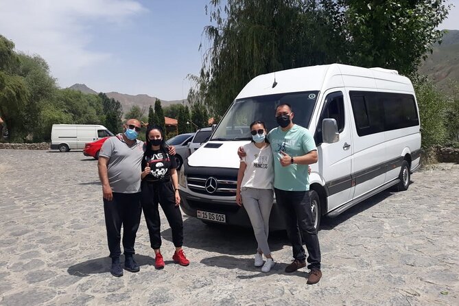 Tbilisi Transfer to or From Yerevan - Operator and Transportation Details