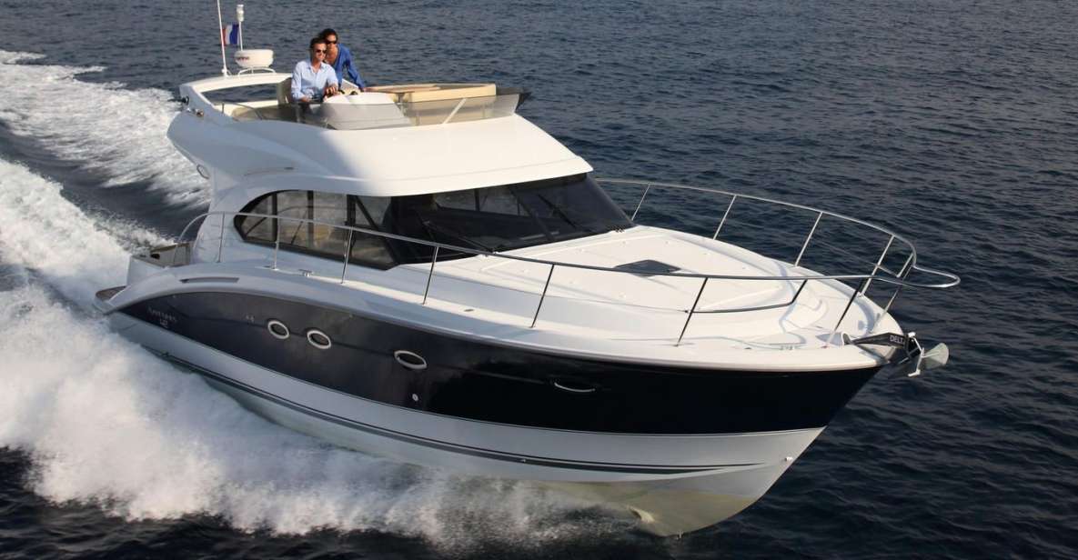 Tenerife: Private Luxury Motor Boat Sunset Cruise - Complimentary Drinks and Refreshments