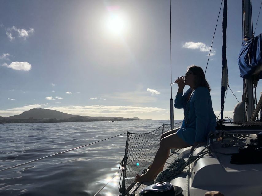 Tenerife: Private Sunset Charter With Drinks and Tapas - Tenerife Coastal Panoramas