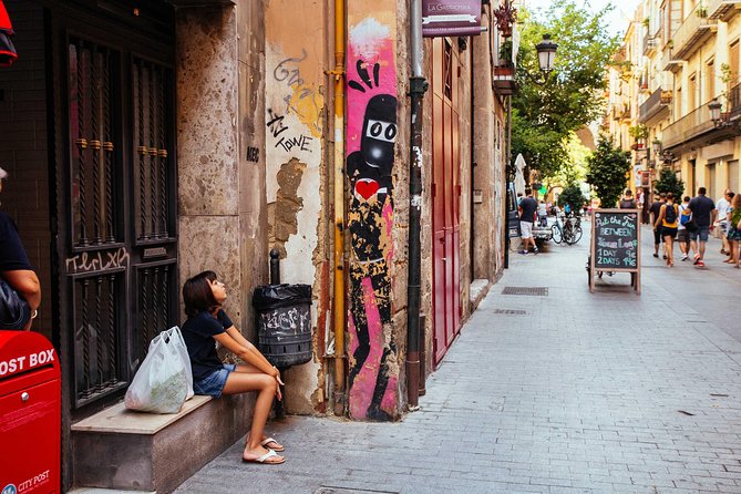 The Beauty of Valencia by Bike: Private Tour - Taking in Vibrant Street Art