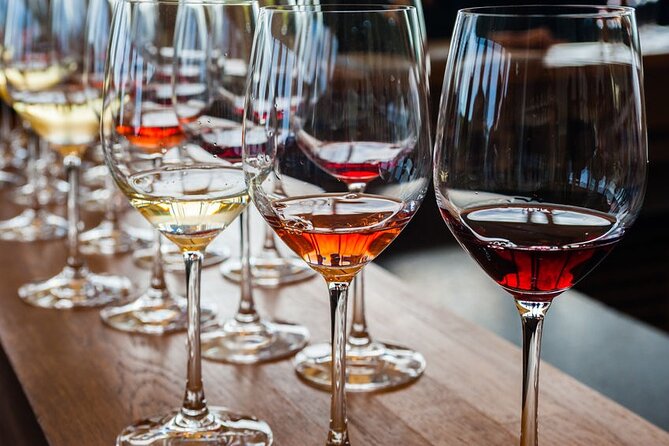 Toronto: Private Wine Tasting Tour in Niagara-on-the-Lake - Exploring Niagara-on-the-Lake