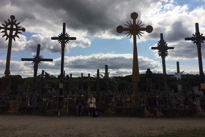 Tour From Vilnius - Riga via the Hill of Crosses, Rundale, Bauska - Logistics