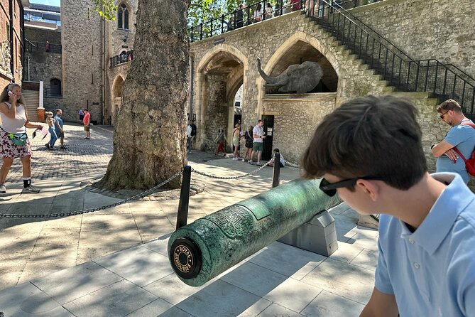 Tower of London for Kids & Families Private Guided Tour With Pre-Booked Tickets - Additional Information