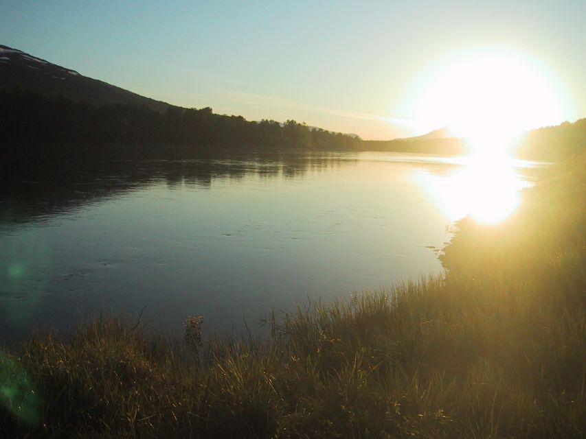 Tromsø: Midnight Cruise - Experiencing the Midnight Sun